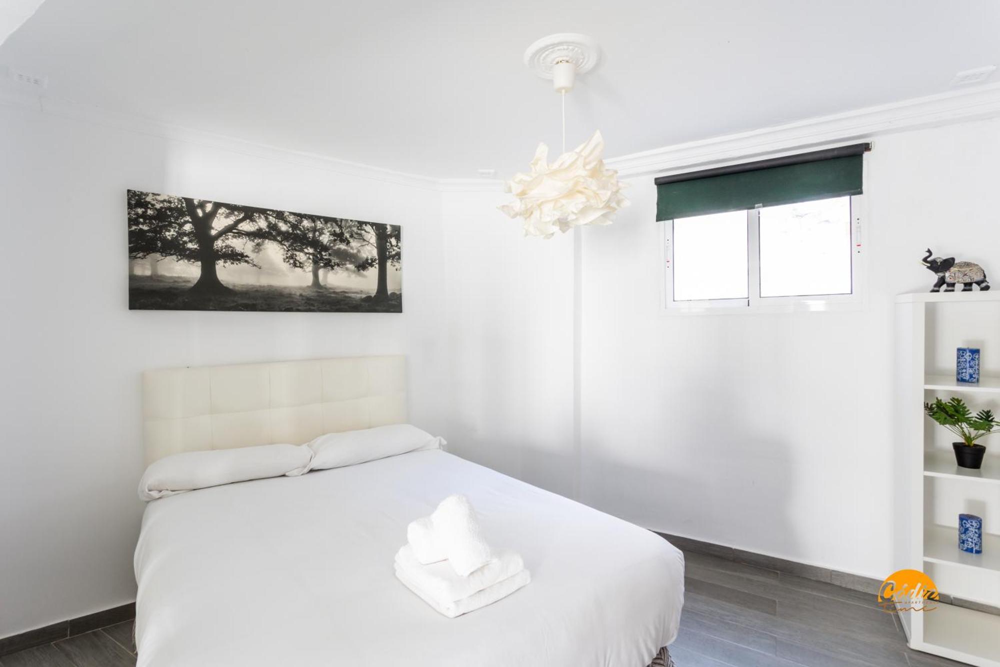 Modern Haven Loft By Cadiz Time Apartment Exterior photo